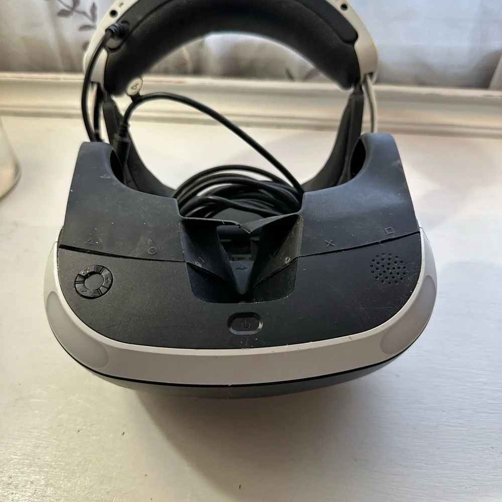 Sony Dual-Tone VR Headset